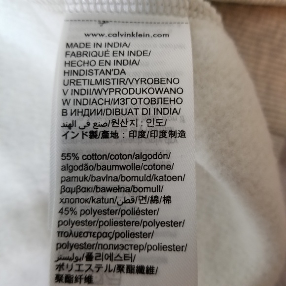 Calvin Klein Sweater - Picture 5 of 6